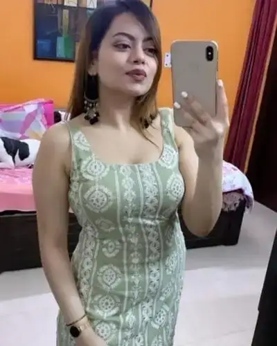 Call Girl in Baruni
