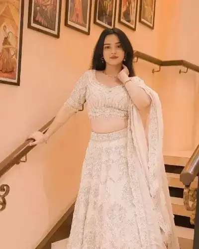 Escort Service In Baruni